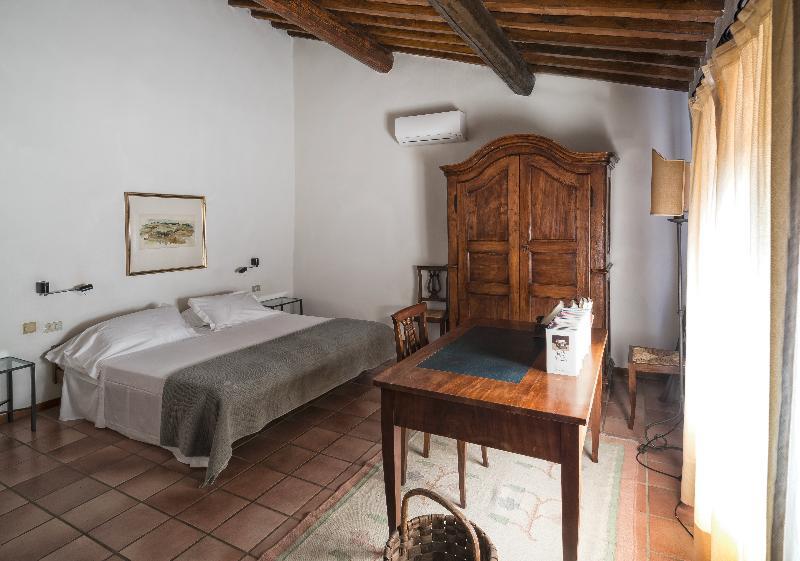 La Pensione Di Vignamaggio Panzano in Chianti Exterior photo